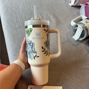 NIB Cream Floral Stanley Quencher